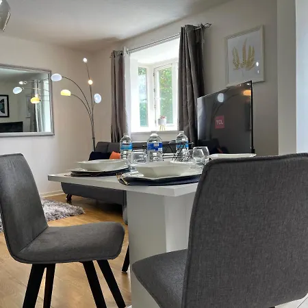 Rosebank House Apartment *